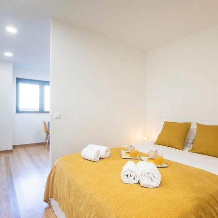 Homely Studio W/ Ac Near Marques By Lovelystay Porto Eksteriør billede