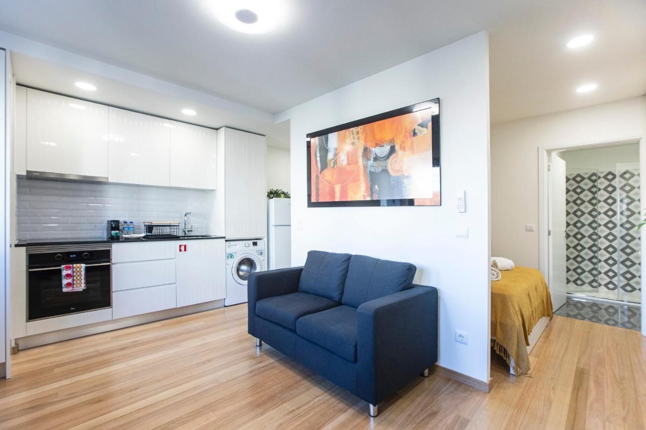 Homely Studio W/ Ac Near Marques By Lovelystay Porto Eksteriør billede